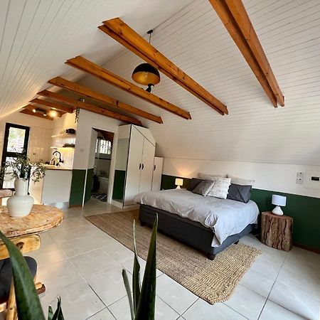 Cosy City Cottage Gaborone Bagian luar foto