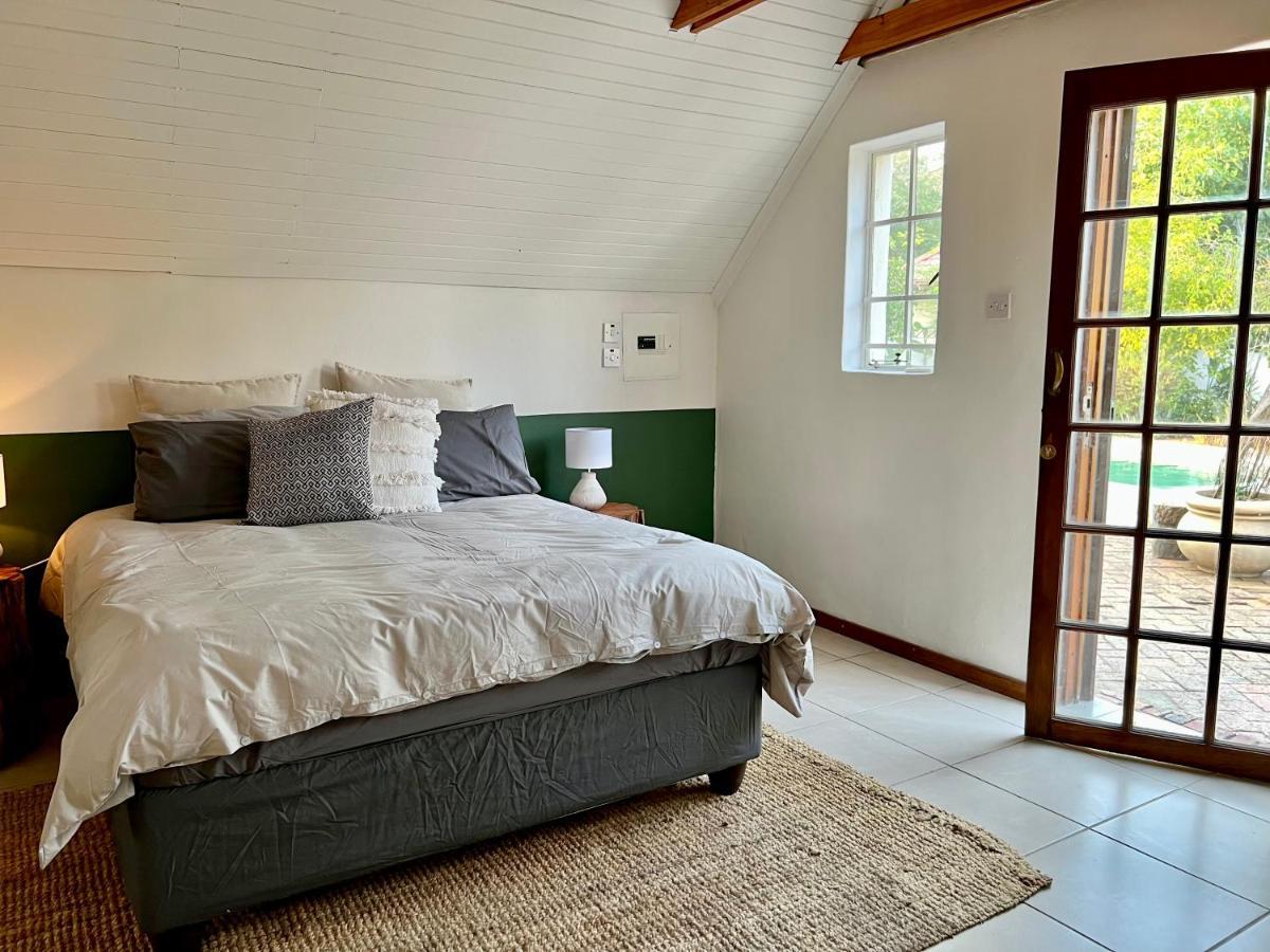 Cosy City Cottage Gaborone Bagian luar foto