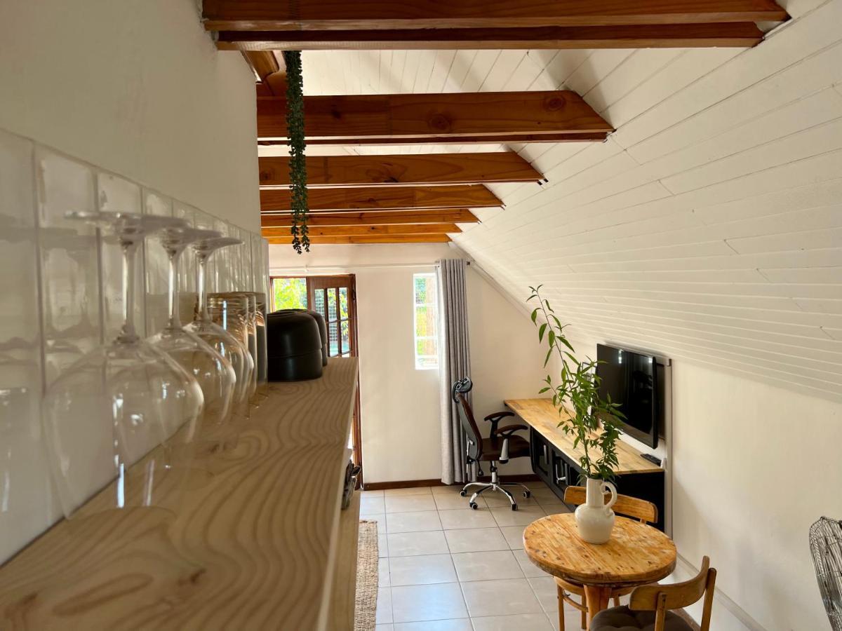 Cosy City Cottage Gaborone Bagian luar foto